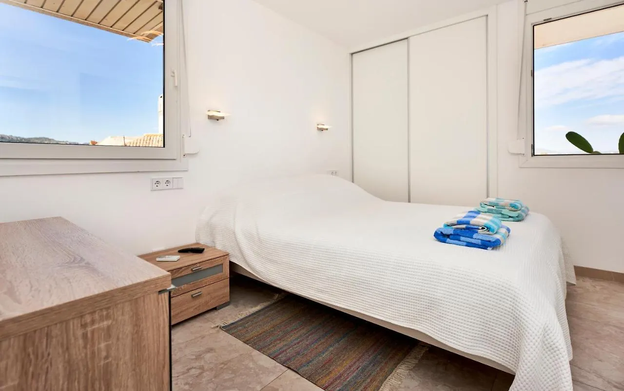 Apartamento Torre Bona - Seafront, 10 Meters From The Beach! Son Servera  0*, Son Servera (Mallorca) España